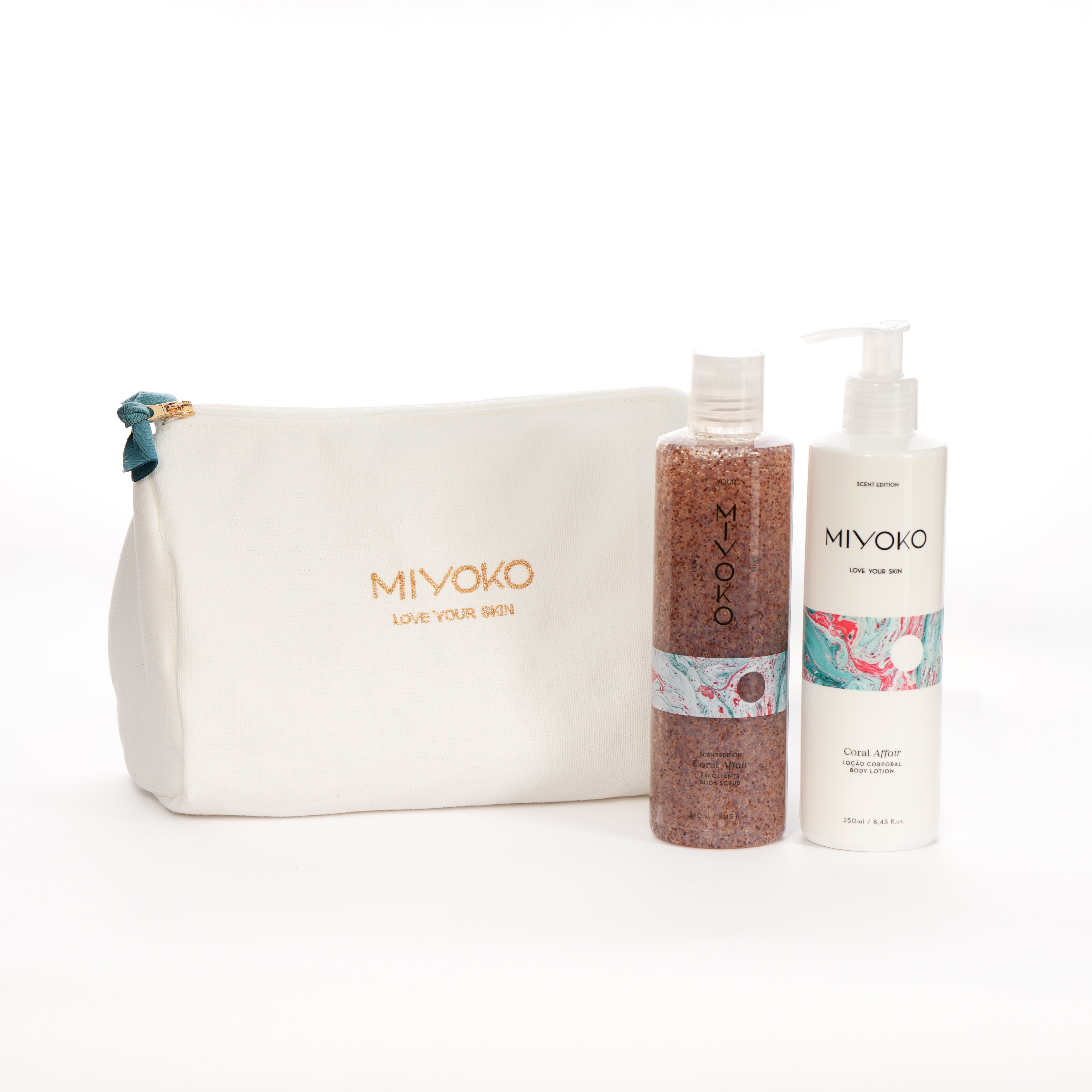 Coffret com bolsa em algodão que inclui um gel de banho esfoliante de 250ml e uma loção corporal de 250ml, do aroma Coral Affair.